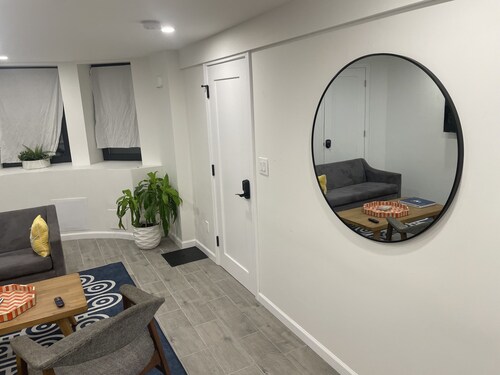 Brooklyn Gem: Steps from Prospect Park, Modern Comforts & Easy Manhattan Access