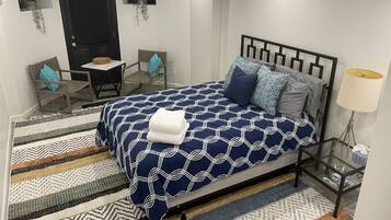 1 bedroom, WiFi, bed sheets