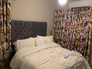 3 soverom, strykejern/-brett, reiseseng for barn og wi-fi