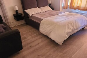 1 bedroom, WiFi, bed sheets