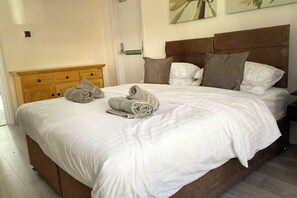 2 Schlafzimmer, WLAN, Bettwäsche