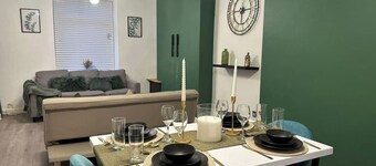 Beautiful 2 Bedroom House in Bridgend