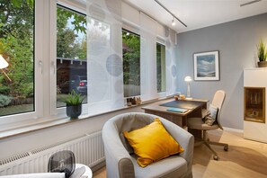 Interior - Apartment "Stadt Land Fluss Plus" with Private Terrace and Wi-Fi (Arnsberg)