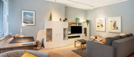 Tv, dvd-spelare och en stereo