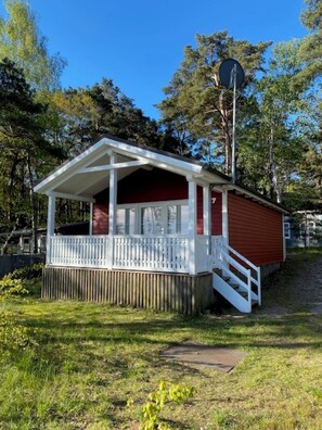 Exterior - Holiday Home 'Lillis Ferienhaus Nr 27' with Sea View, Private Terrace and Wi-Fi (Göhren)