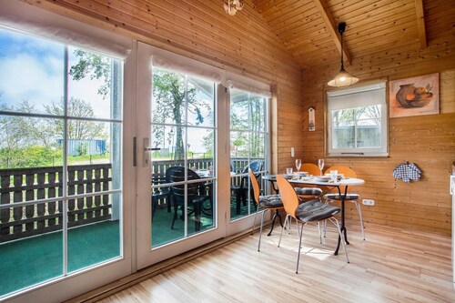 Holiday Home 'Lillis Ferienhaus Nr 27' with Sea View, Private Terrace and Wi-Fi