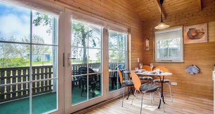 Holiday Home 'Lillis Ferienhaus Nr 27' with Sea View, Private Terrace and Wi-Fi