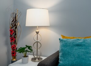 Interior - 3 Bedroom 3 Bath House -Two Blocks To GWCC, Mercedes-Benz & Downtown (Atlanta)