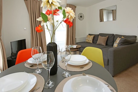 Living area. Telford - 1 Bedroom Modern Apartment