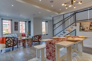 Dining - Brand New two story 3 bedroom 3.5 bath palatial condo with free parking in NW DC (Washington)