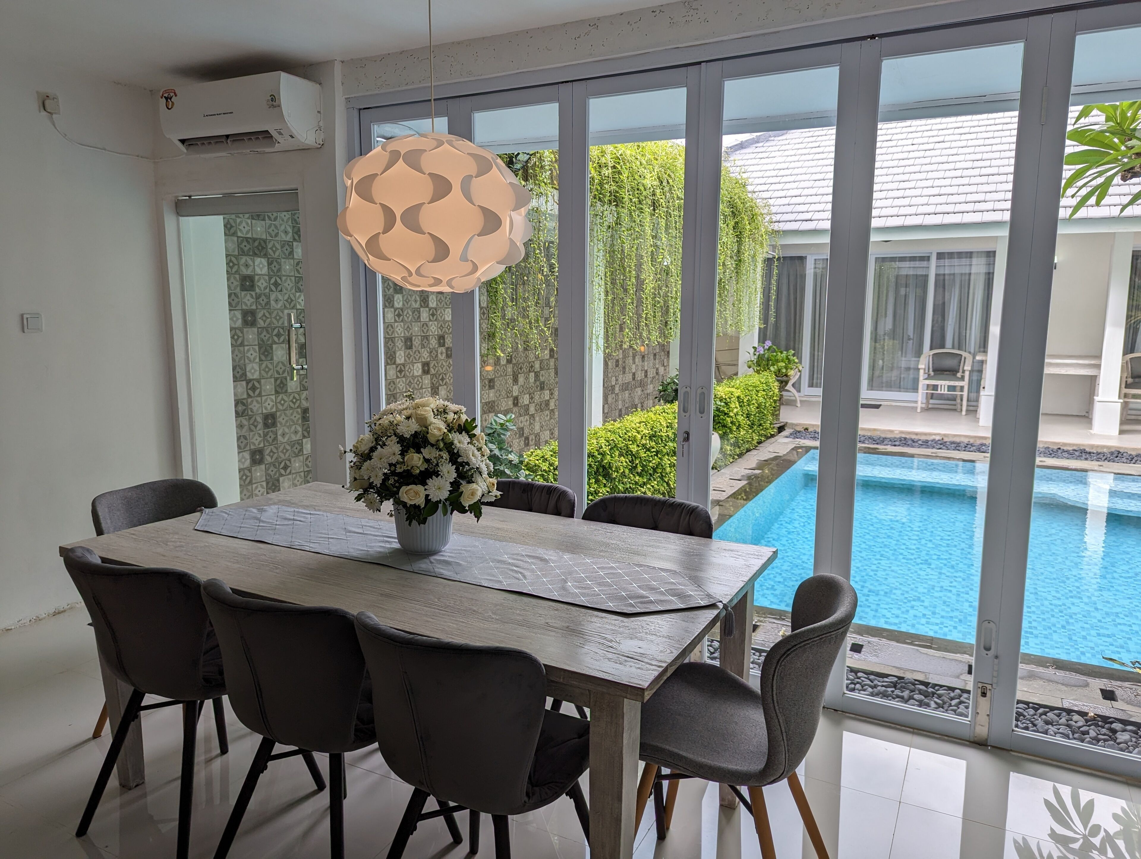 تناول الطعام