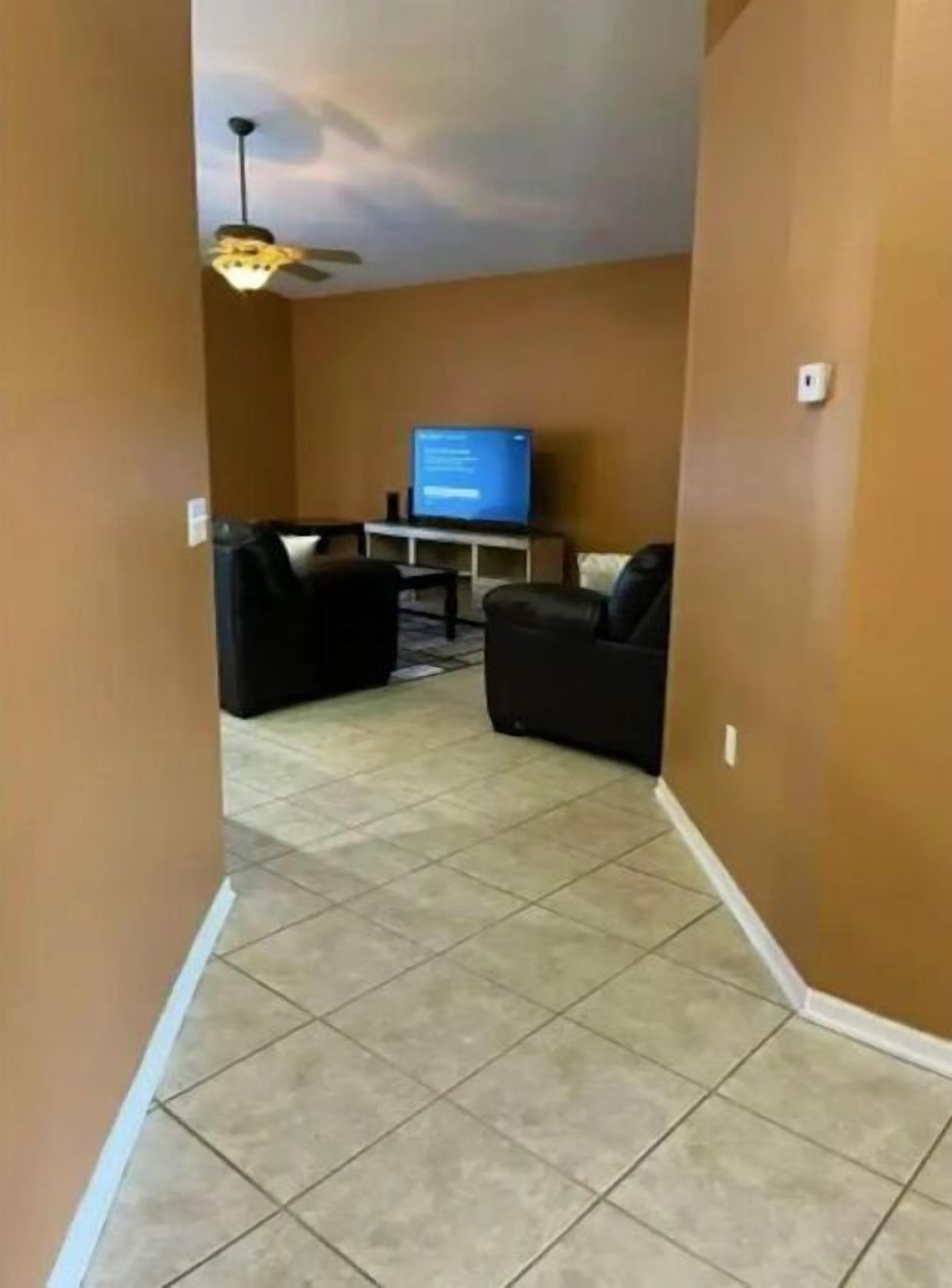 Beautiful 3/2 House In Riverview. - Riverview, FL