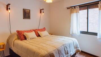 Leilighet, 1 soverom, balkong, byutsikt | 1 soverom