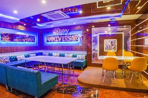 Restaurant - FabHotel Brij Residency, Vidya Nagar (Bhopal)