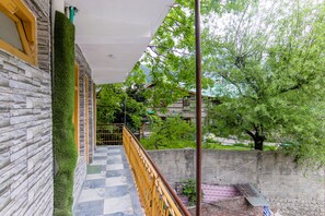 Lobby - Fabhotel Negis Shivalaya (Manali)