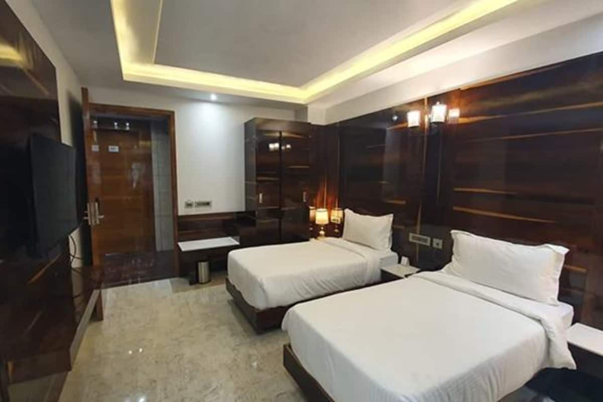 Executive Room | Egyptian cotton sheets, premium bedding, in-room safe, soundproofing