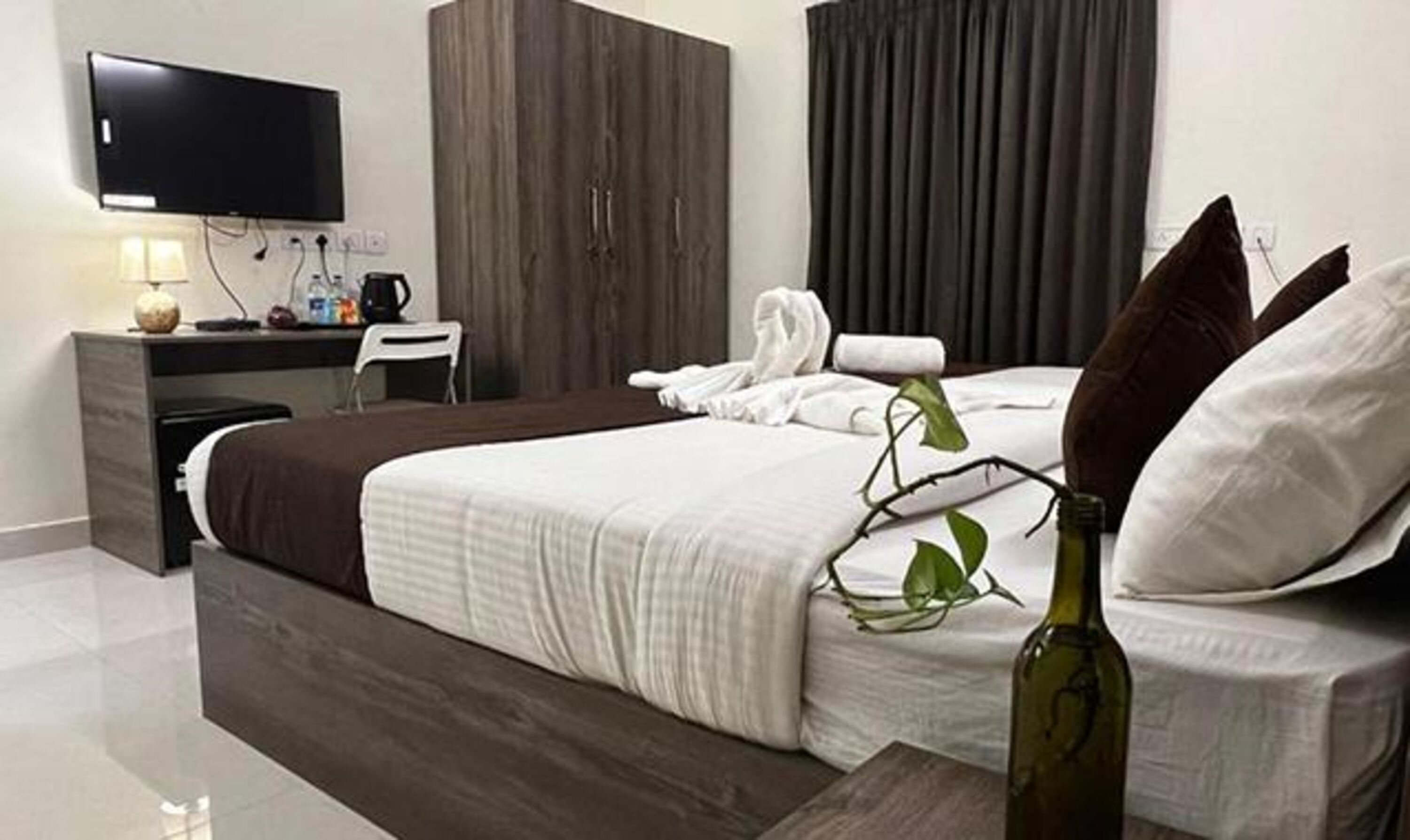 エジプト綿のシーツ、高級寝具、セーフティボックス (室内)、WiFi (無料)