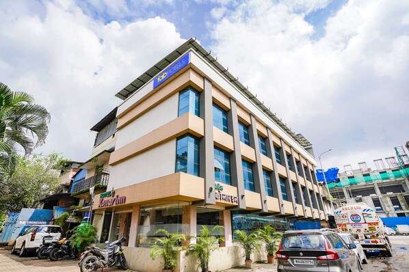 Exterior - Fabhotel Konar Inn (Navi Mumbai)