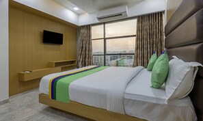In-room safe, desk, iron/ironing board, free rollaway beds - Treebo Eden Park, Ahmedabad (Ahmedabad)