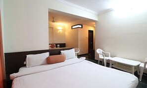Premium-Zimmer | Bettwäsche aus ägyptischer Baumwolle, hochwertige Bettwaren, Zimmersafe