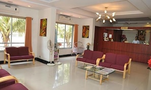 Interior - Fabhotel Prime Kb'S Grand (Rahata)