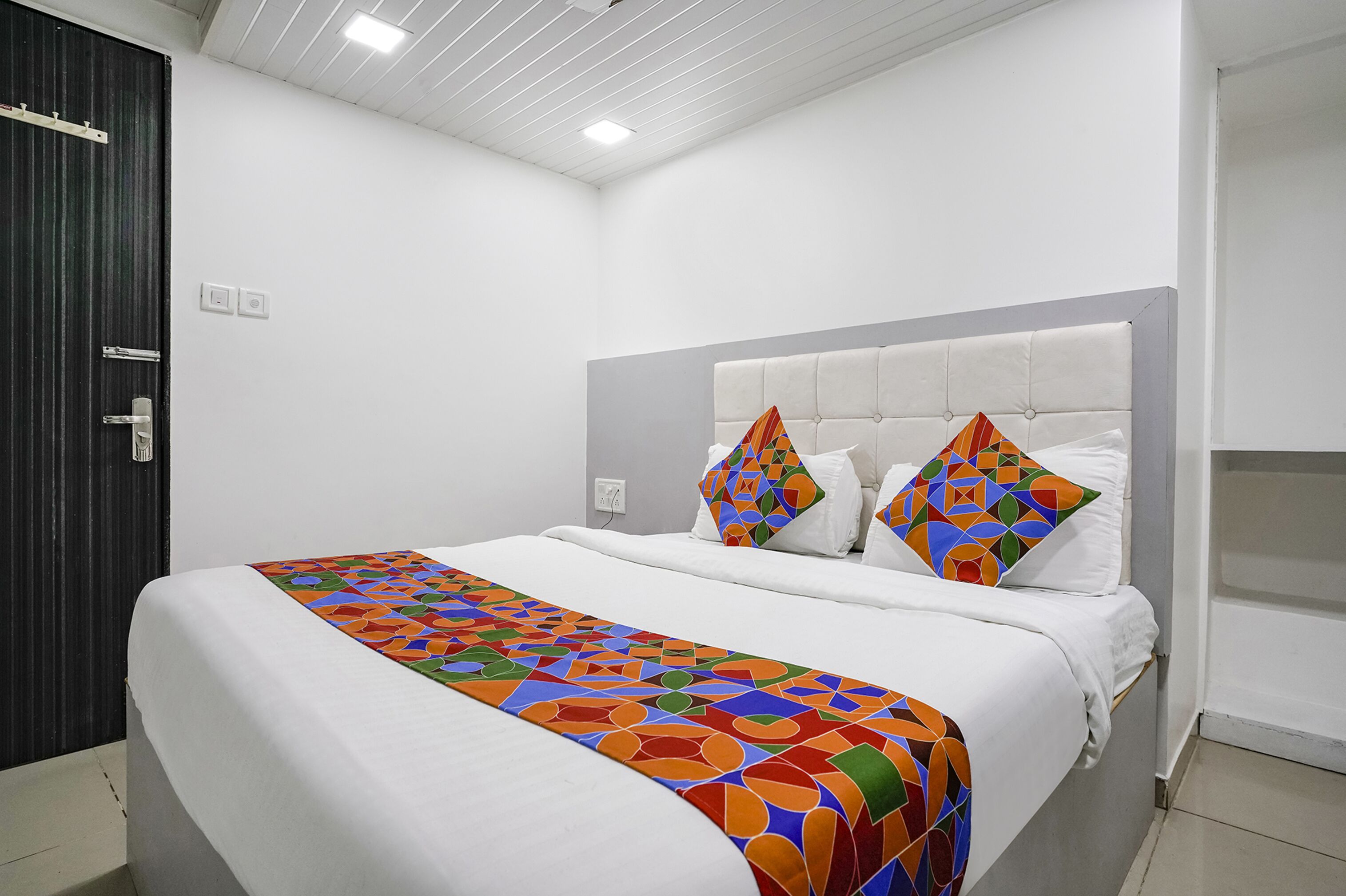 埃及棉床单、高档床上用品、客房内保险箱、免费 WiFi