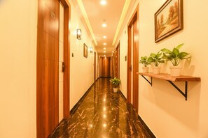 Lobby - Fabhotel Prime Tiyara Inn (Barasat)