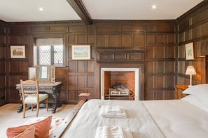 3 عدّة غرف نوم ومكتب ومكواة/لوح كي وواي فاي