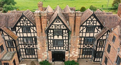Severn End - 15th Century Manor House