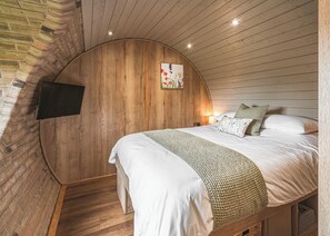 3 bedrooms, WiFi - Meadow and Nest Burrow (Frome)