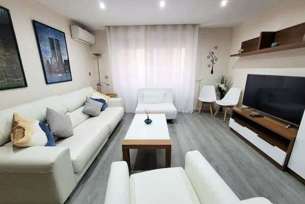 Smart TV y impresora 