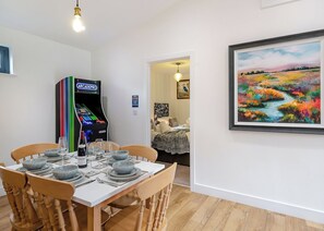 Imagen sin descripción, 5 de 28, botón