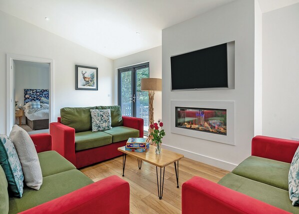 Living area - 3 bedroom accommodation in Orby (Orby)