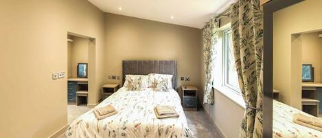 2 bedrooms