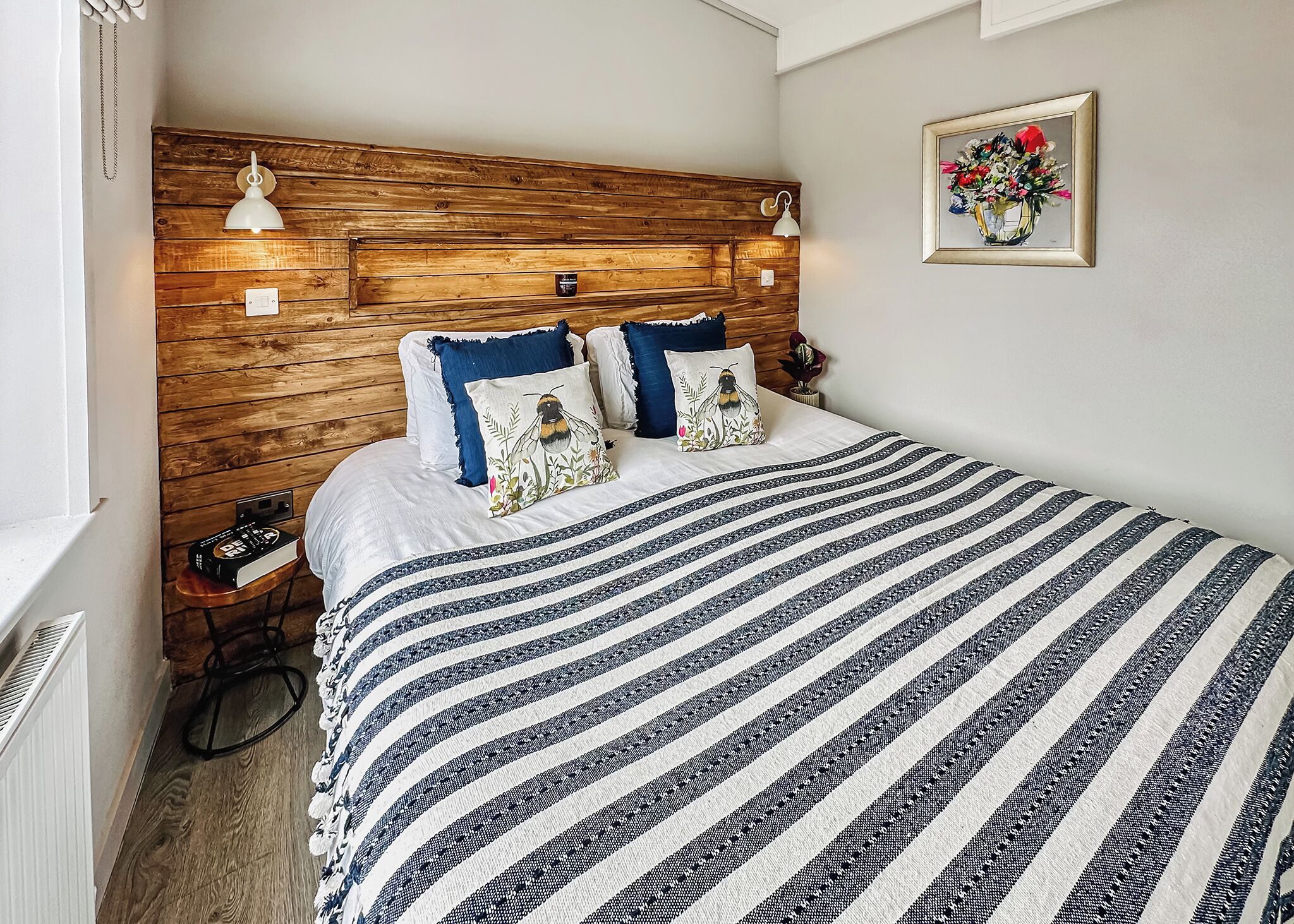 2 bedrooms