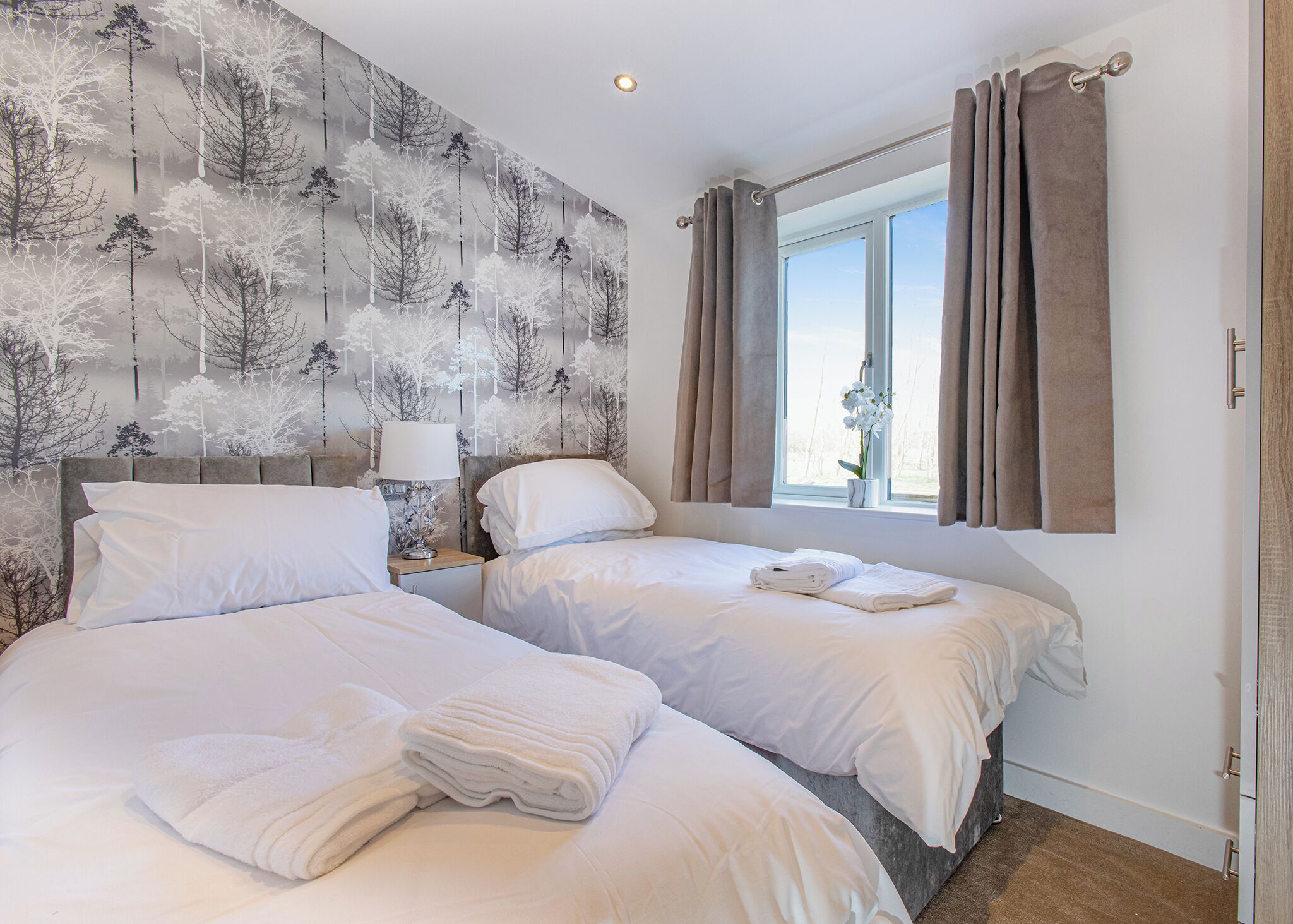 2 bedrooms, wheelchair access