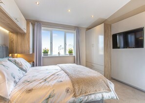 2 bedrooms, wheelchair access