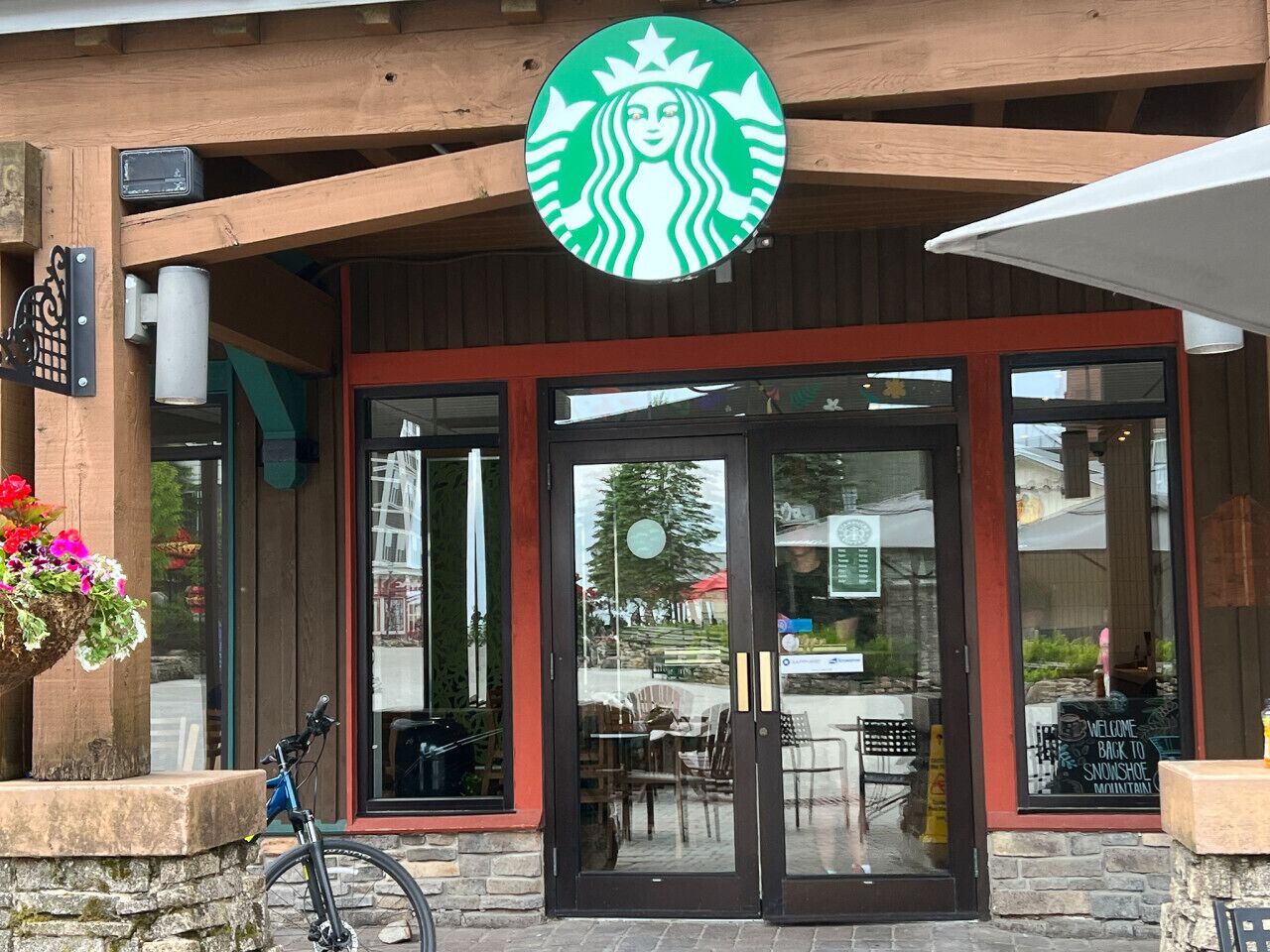 Village Coffee Shop (Starbucks)