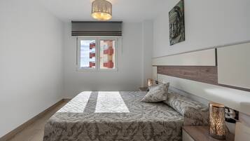 2 Schlafzimmer, Bügeleisen/Bügelbrett, kostenloses WLAN, Bettwäsche