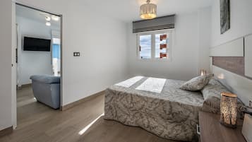 2 habitaciones, tabla de planchar con plancha y wifi gratis