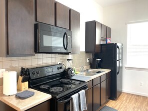 Kühlschrank, Herdplatte