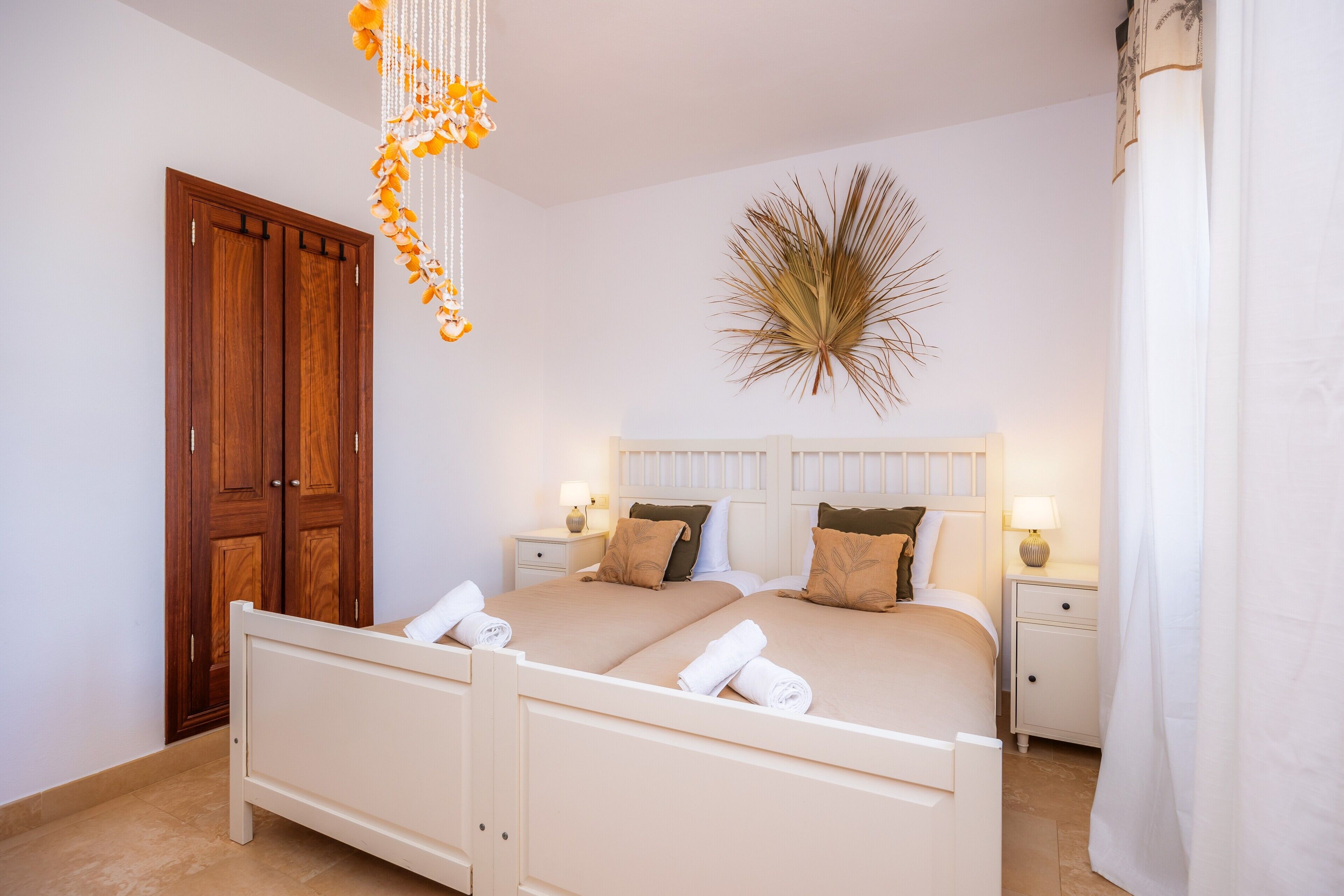 4 Schlafzimmer, Bügeleisen/Bügelbrett, kostenloses WLAN, Bettwäsche