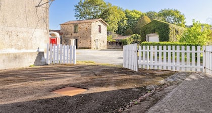 Holiday Home 'Logement 3ch 8 Personnes' with Private Terrace, Private Garden and Wi-Fi