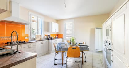 Holiday Home 'Logement 3ch 8 Personnes' with Private Terrace, Private Garden and Wi-Fi