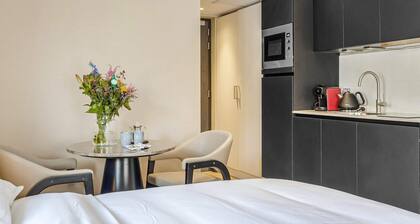 High-end boutique studio near city center!