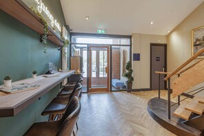 Interior - Spacious boutique studio-apt near city center! (Amsterdam)