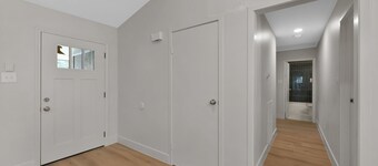 Close to I45 * The Woodlands *King Bed