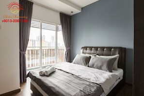 3 chambres, fer et planche à repasser, Wi-Fi, draps fournis