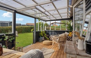 Terrace/patio - 2 bedroom cozy home in Juelsminde (Juelsminde)