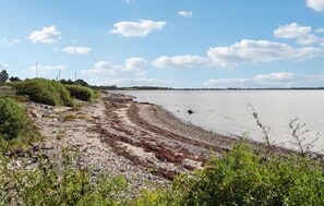 In Strandnähe, Angeln